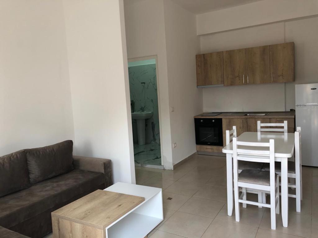 Seasidegolem Apartments Luaran gambar